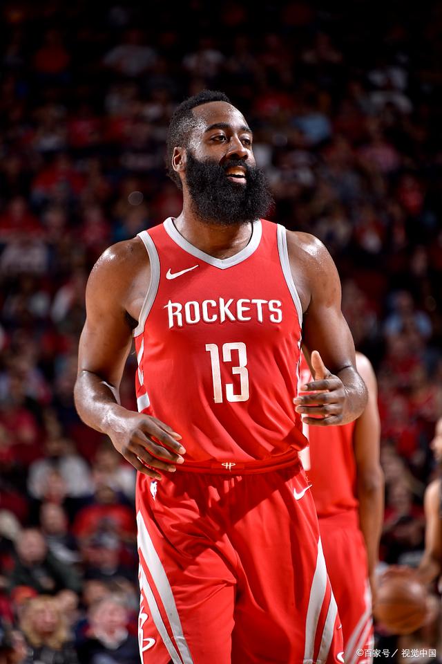 快船官方伤病报告显示保罗今天缺阵，原因是未随队