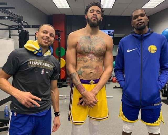 德转列本赛季30岁以上选手进球排行榜：凯恩领跑，...