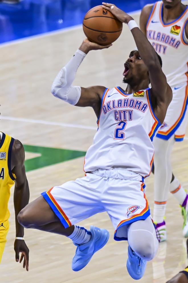 梅西：我被瓜迪奥拉安排过踢陌生位置！但我不断学习、变得更强！