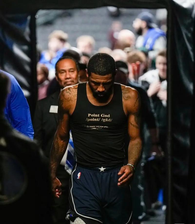 澳超半场：塔普破僵，图雷扳平，中央海岸水手1-1悉尼FC