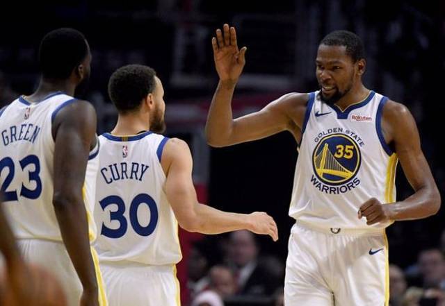 东体：中超在亚冠弱势已不可忍，赛制、外援接轨应拿出诚意