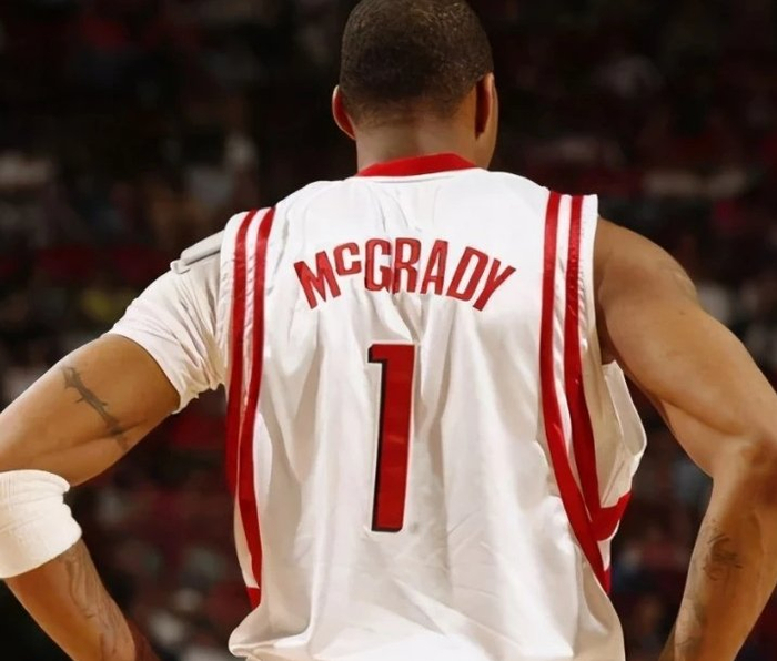 34天只赢1场！阿隆索致敬滕哈赫：都怪裁判，我们走在正确的路上