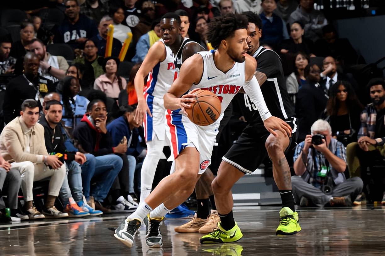 阿隆索：我相信我不是第一个必须经历这些情况的教练