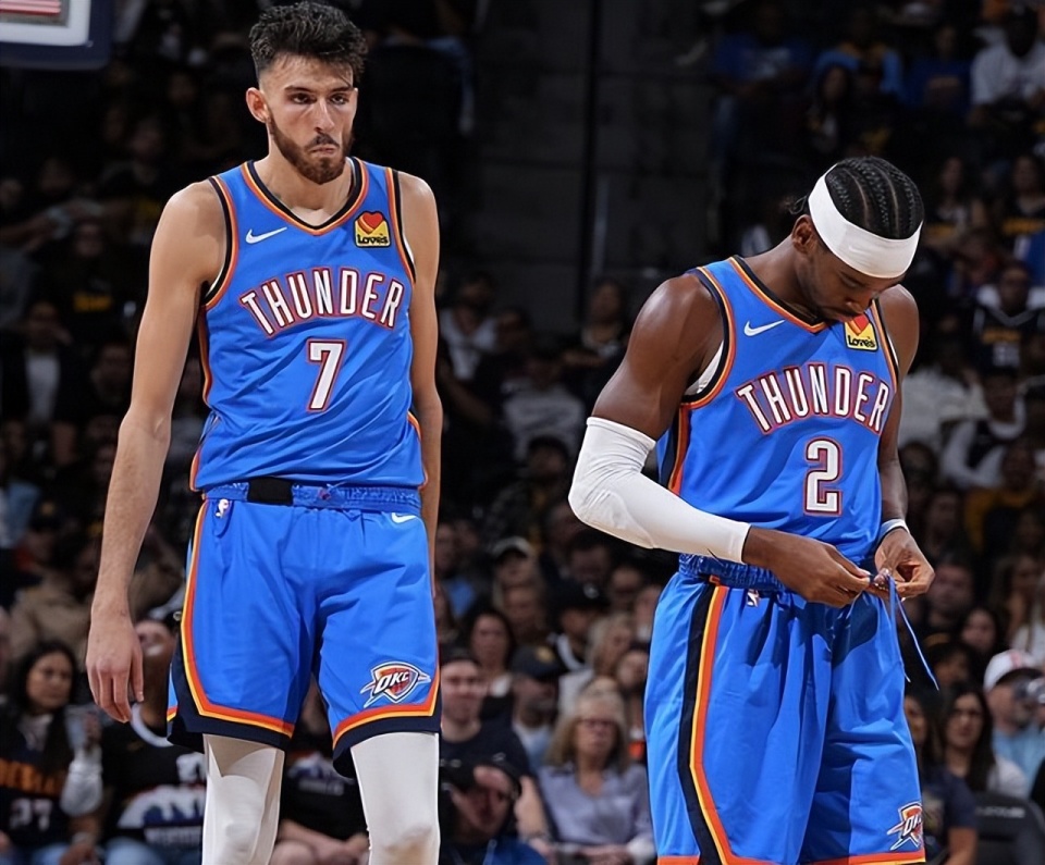 官方：贝西克塔斯声明炮轰裁判，敦促足协尽快处罚黑哨