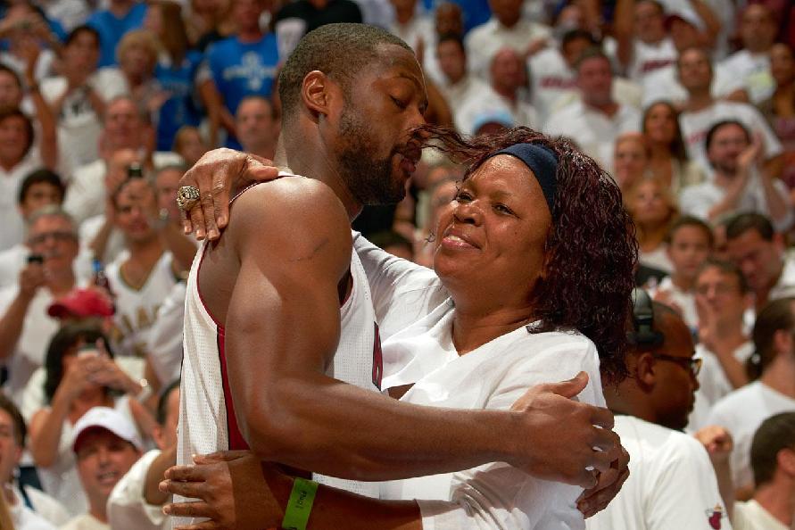 德甲前瞻：拜仁欧冠失利后德甲必须获胜，圣保利已遭遇8连败